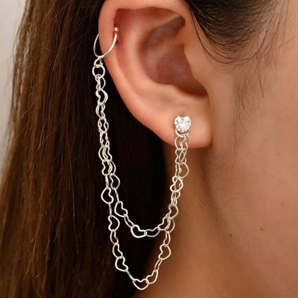 ❤️ Lovely Heart Stud & Heart Chainlink Layered Rhinestone Ear-cuff ❤️ - Picture 1 of 4